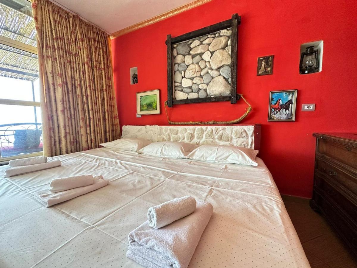 Hotel Vila "Oda E Miqve" Vlorë 외부 사진