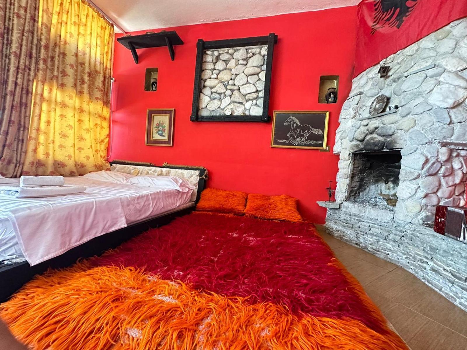 Hotel Vila "Oda E Miqve" Vlorë 외부 사진