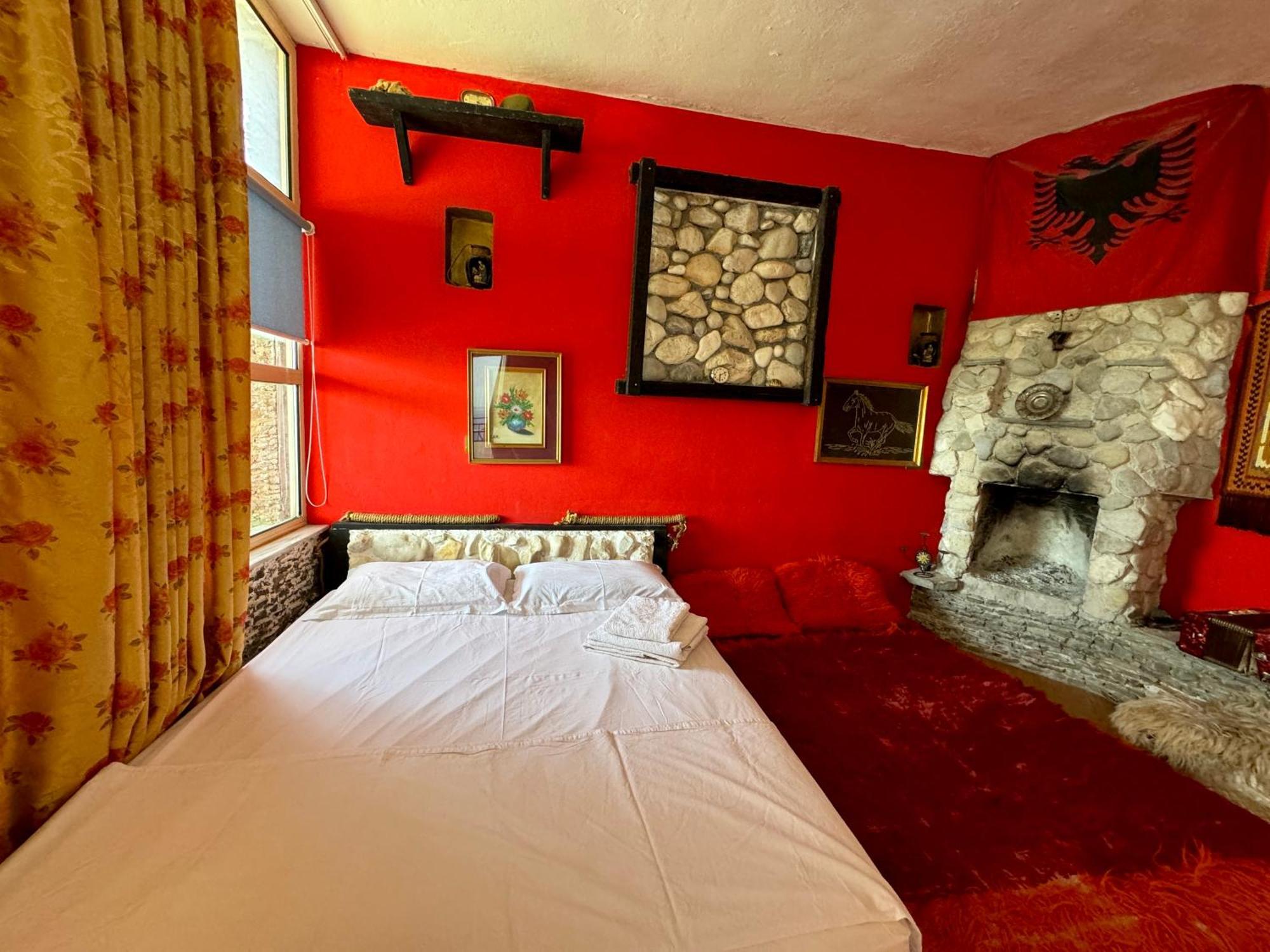 Hotel Vila "Oda E Miqve" Vlorë 외부 사진