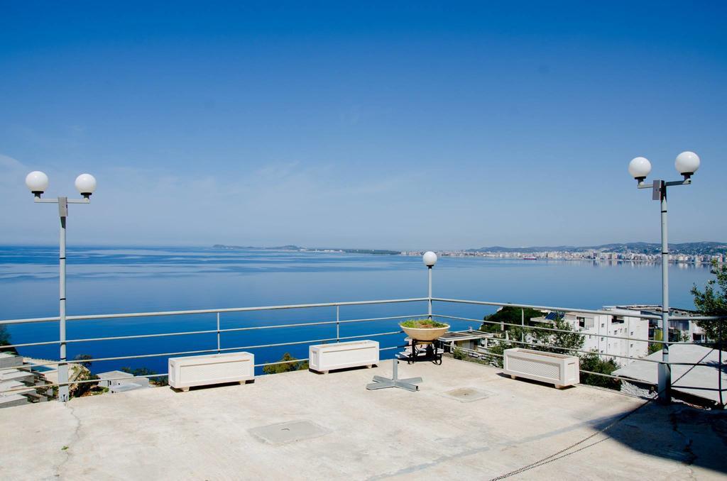 Hotel Vila "Oda E Miqve" Vlorë 외부 사진