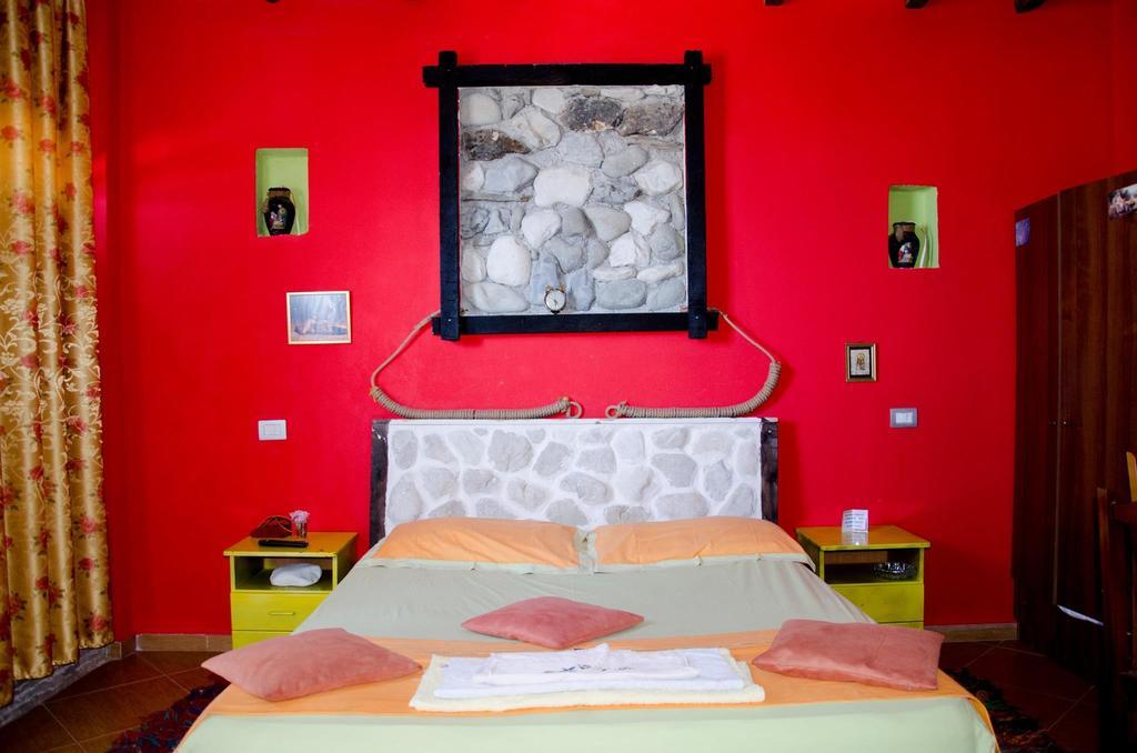 Hotel Vila "Oda E Miqve" Vlorë 외부 사진
